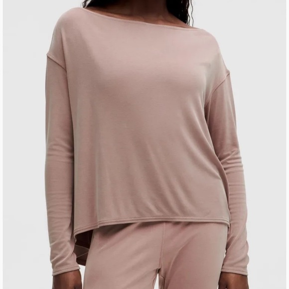 lululemon athletica Drapey Softstreme Off-The-Shoulder Long-Sleeve - Picture 1 of 4